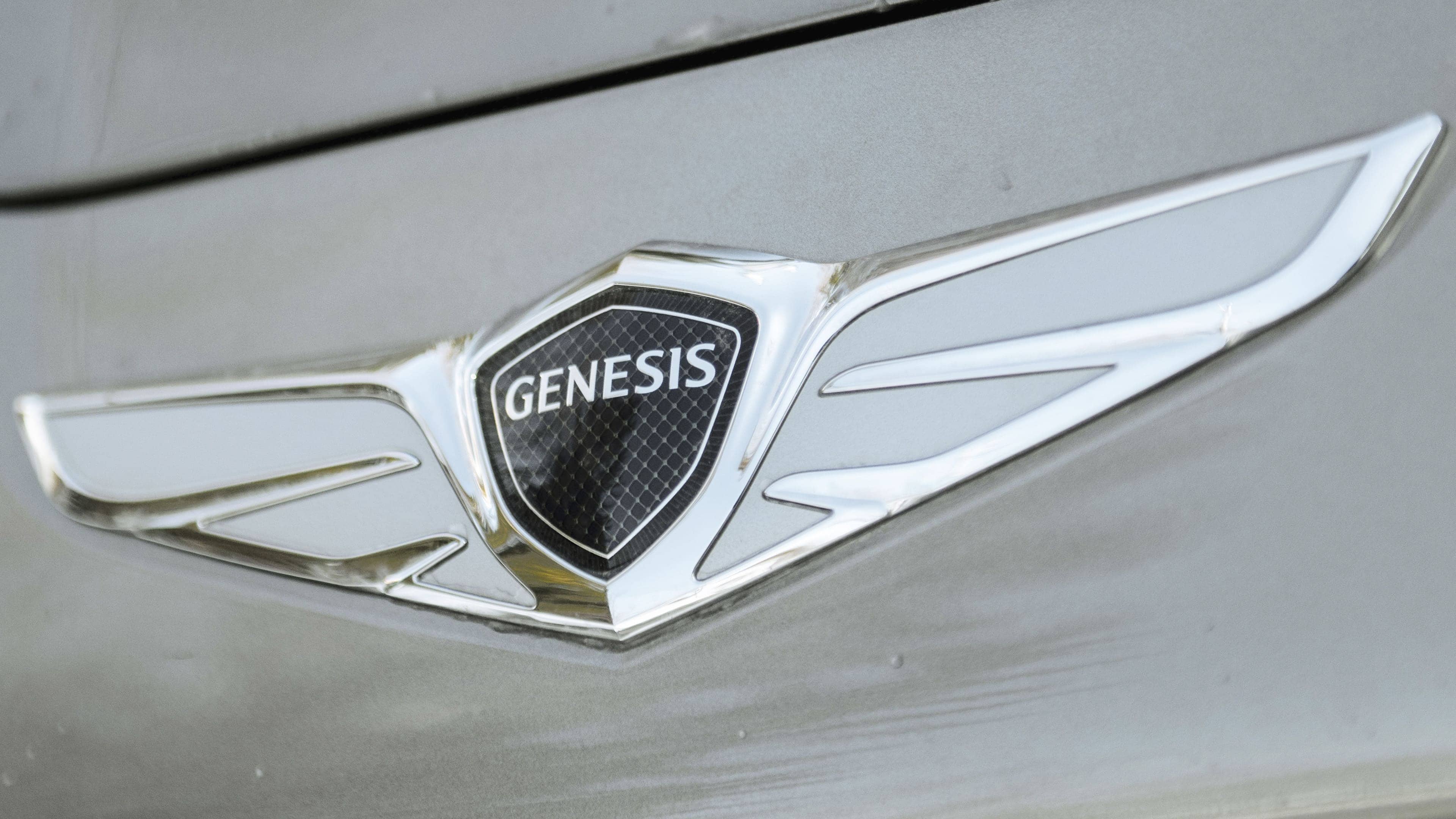 Genesis Car Logo With Wings – Cars Wallpaper